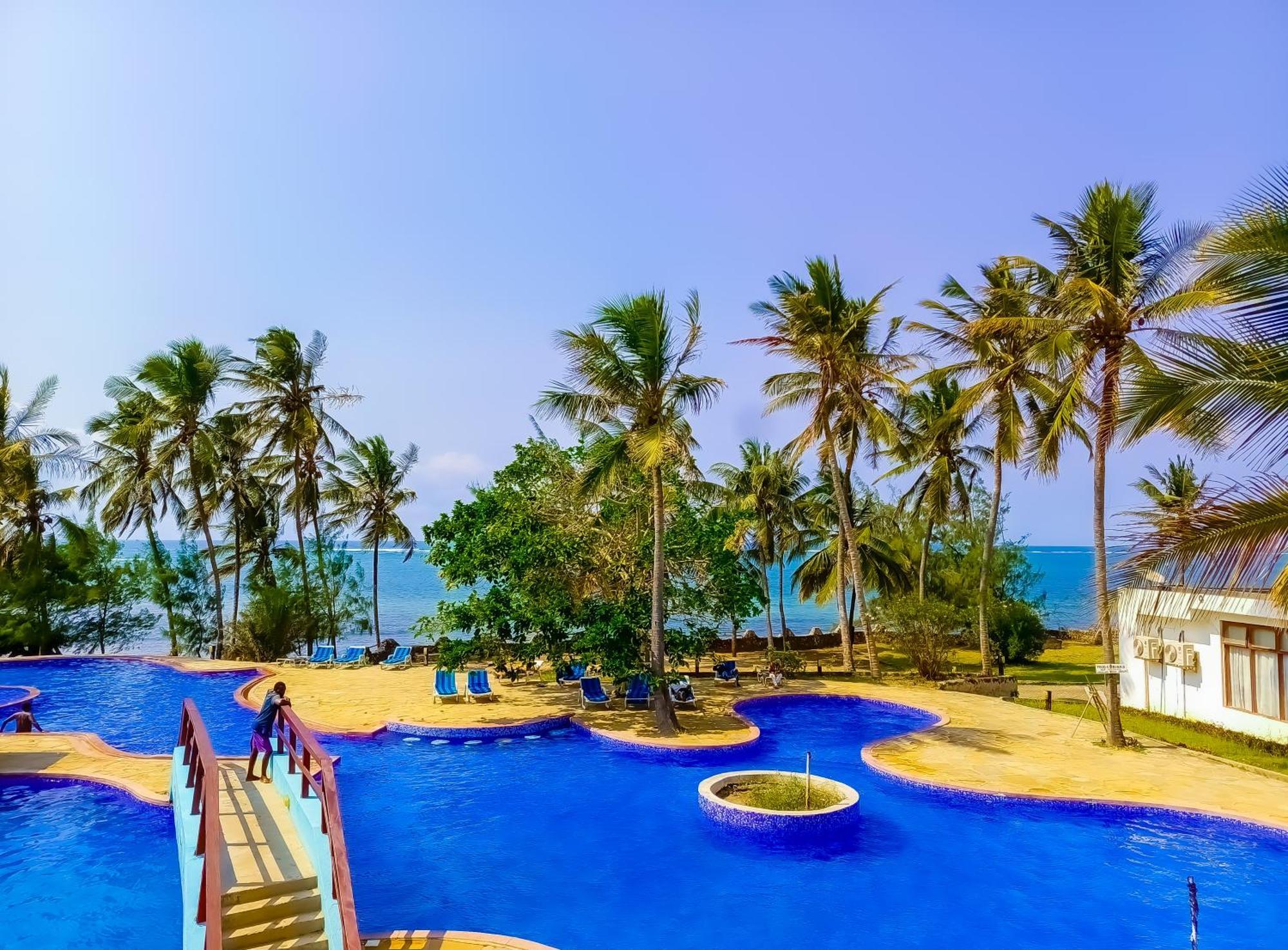 Ivory Beachfront Stays มอมบาซา ภายนอก รูปภาพ