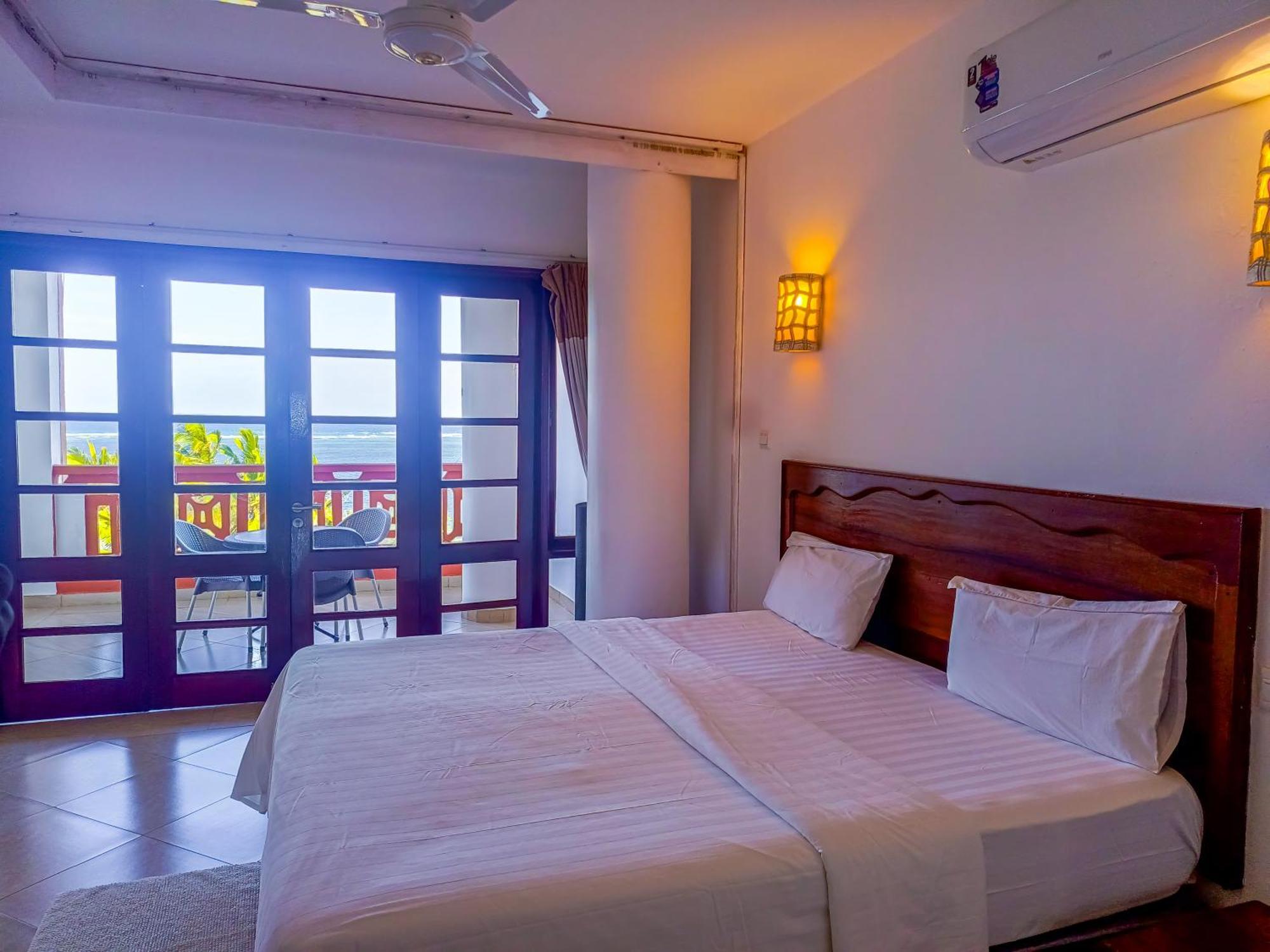 Ivory Beachfront Stays มอมบาซา ภายนอก รูปภาพ