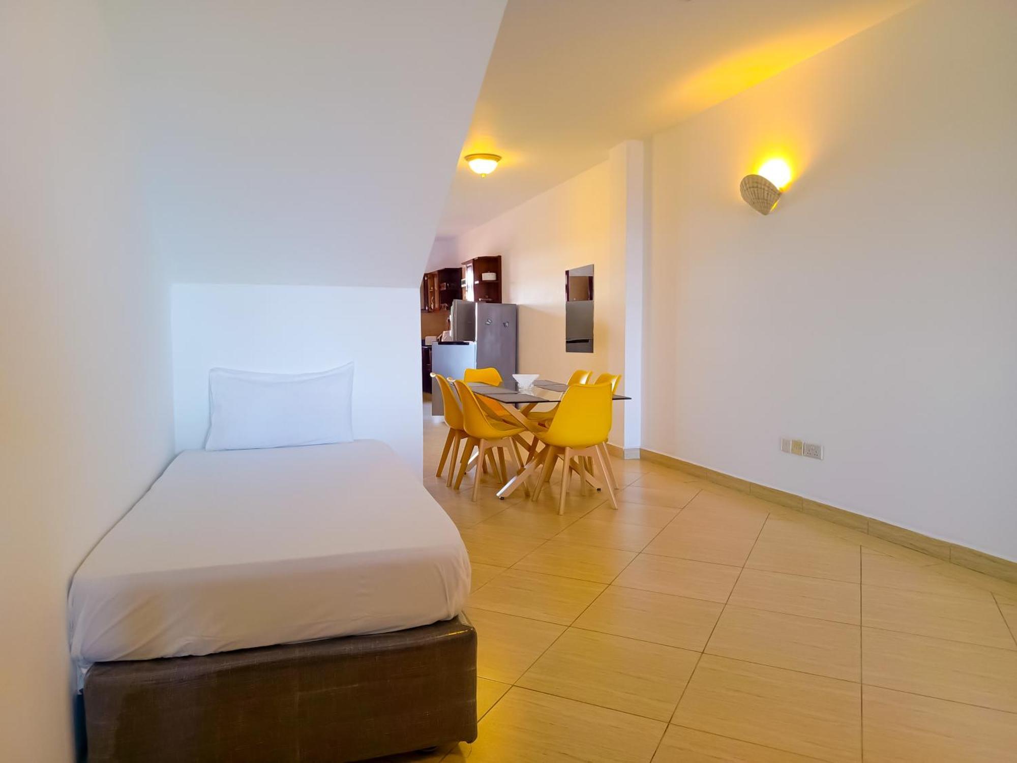Ivory Beachfront Stays มอมบาซา ภายนอก รูปภาพ